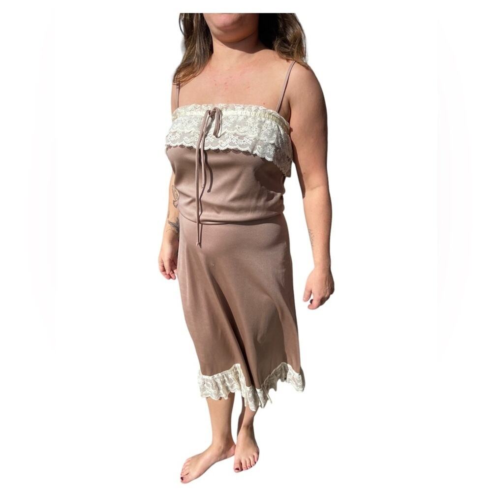 1970s Estivo Taupe & Cream Lace Boho Maxi Dress – Elastic Bust & Waist
